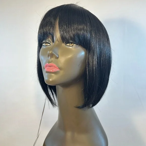 AMINA|1 JETBLACK|Sleek Black Bob Wig - Picture 6 of 12